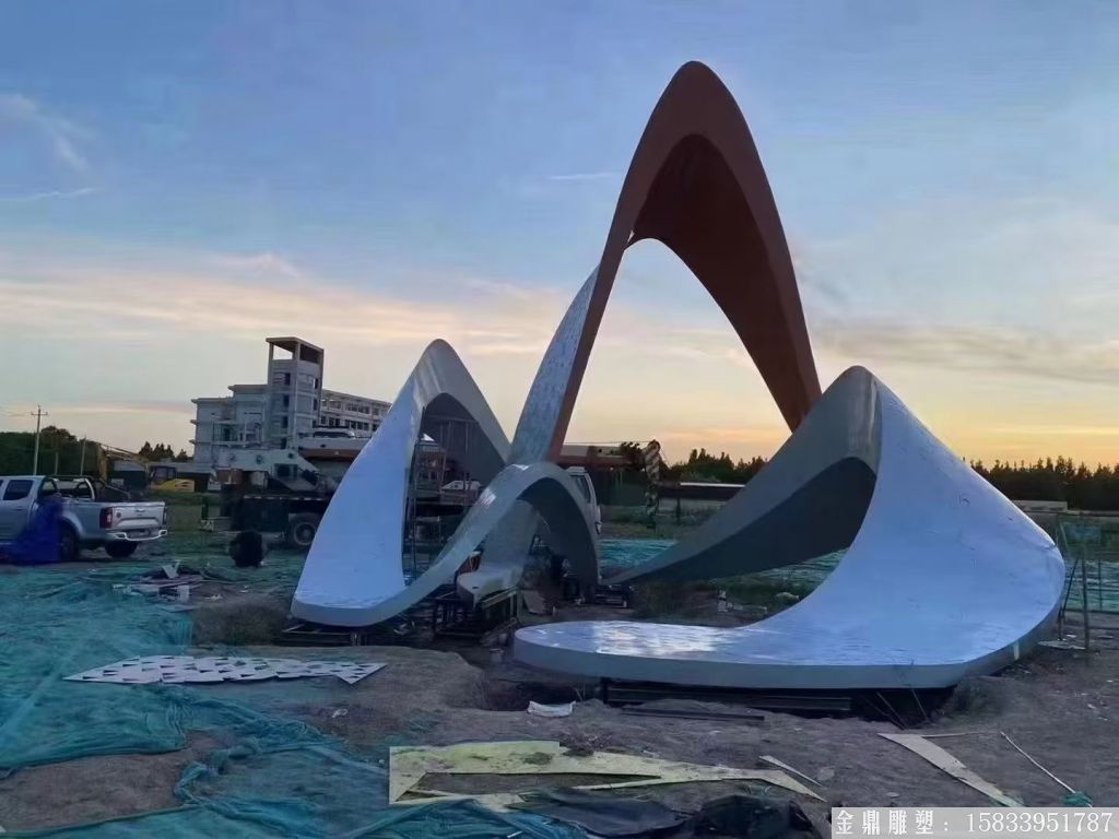 不銹鋼景觀燈光雕塑，園林發(fā)光雕塑鏤空